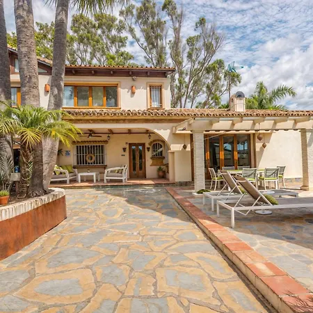 Villa Luna- Pool With Jacuzzi By The Estepona