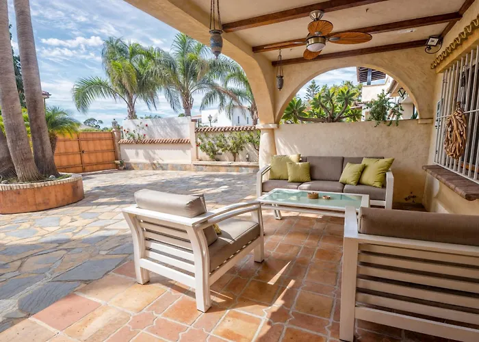 别墅 Luna- Pool With Jacuzzi By The *