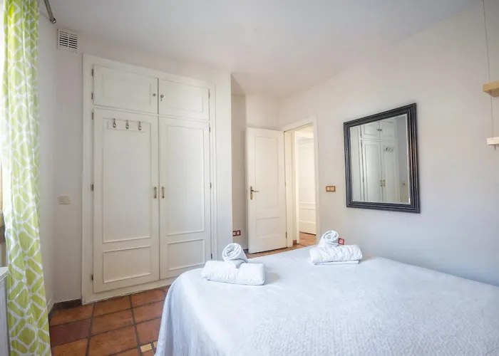 Willa Luna- Pool With Jacuzzi By The Estepona