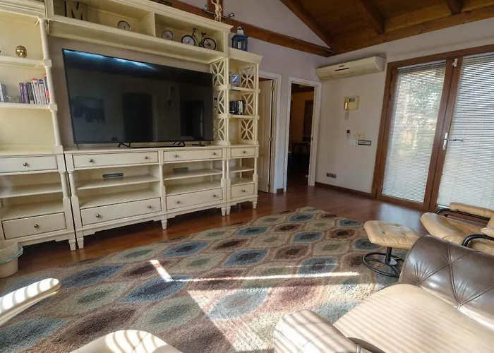 别墅 Luna- Pool With Jacuzzi By The